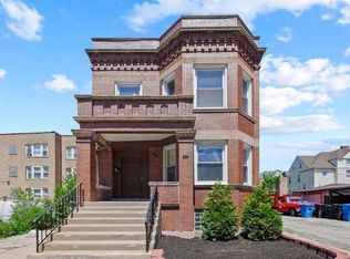 1910 E 73rd St #1P, Chicago, IL 60649