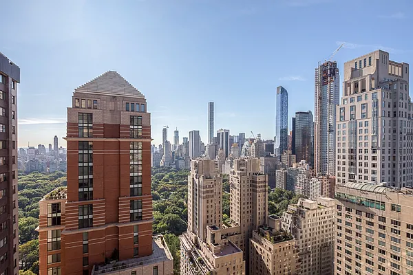 Rented by Douglas Elliman | media 2
