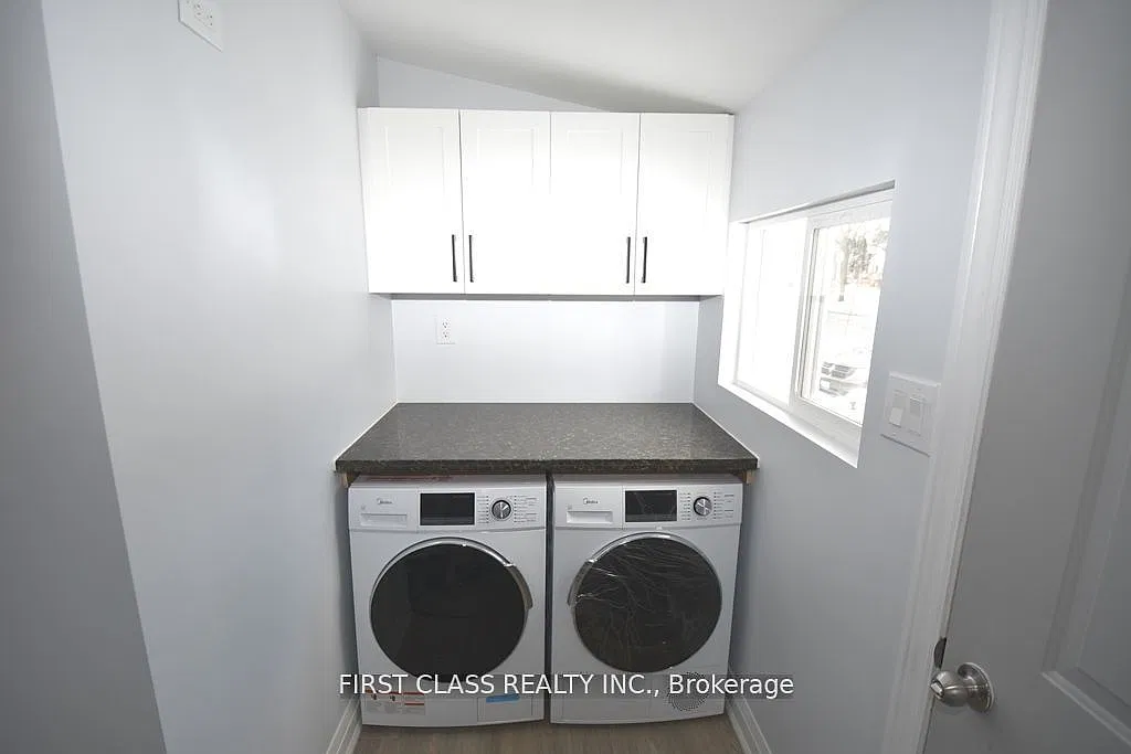 2 bed, $2,300 — Photo 2