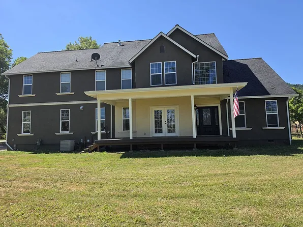 141 Plat M Rd, Sutherlin, OR 97479
