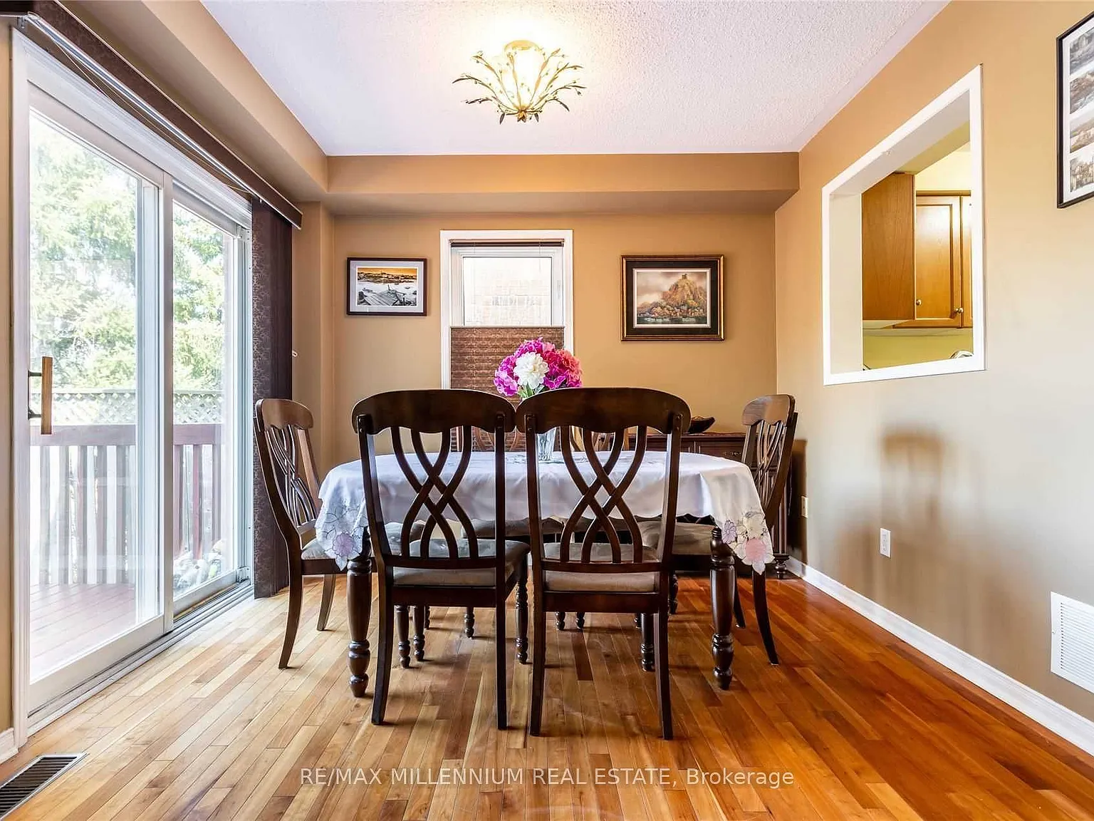 3 bed, $3,000 — Photo 4