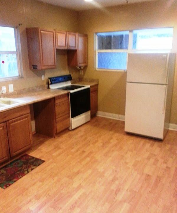 2nd image of 3509 N 9th St