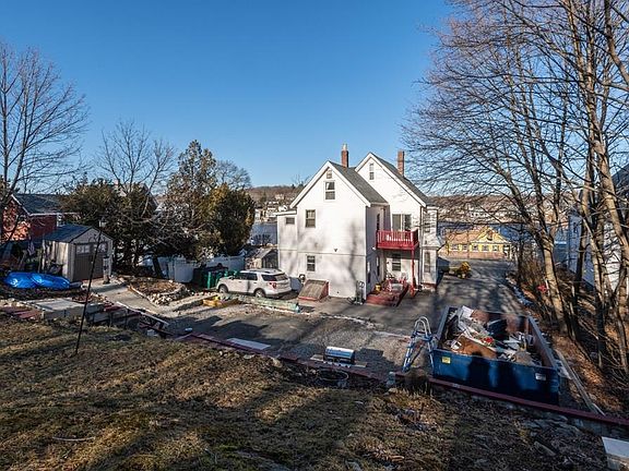 4th image of 126 Lynnfield St