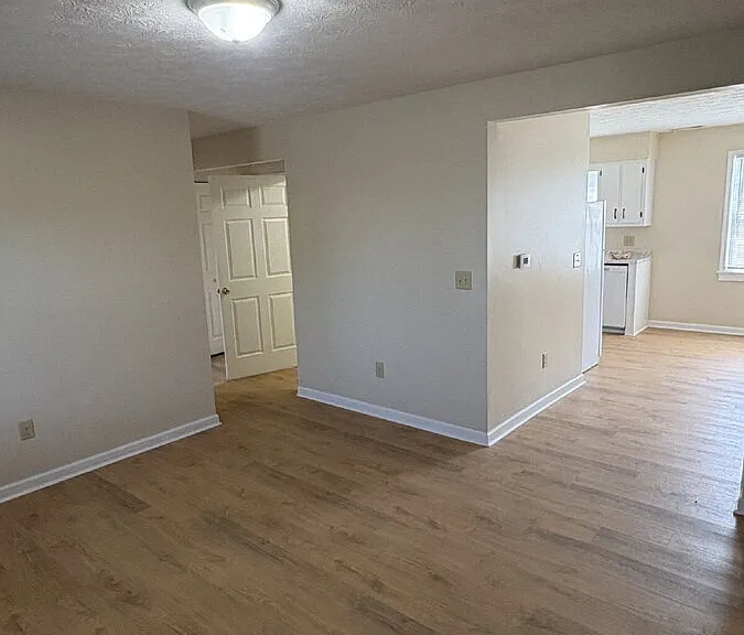 1374 Reservoir St #D — Photo 4
