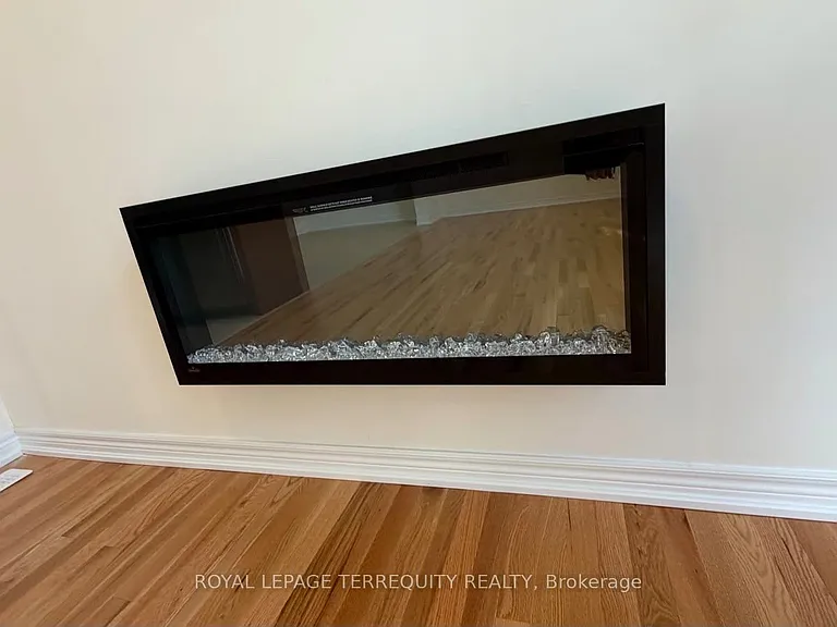 731 Potawatomi Cres — Photo 5