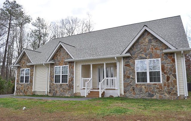 1st image of 516 S Independence Dr