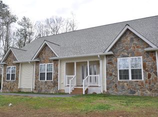 516 S Independence Dr, Montross, VA 22520