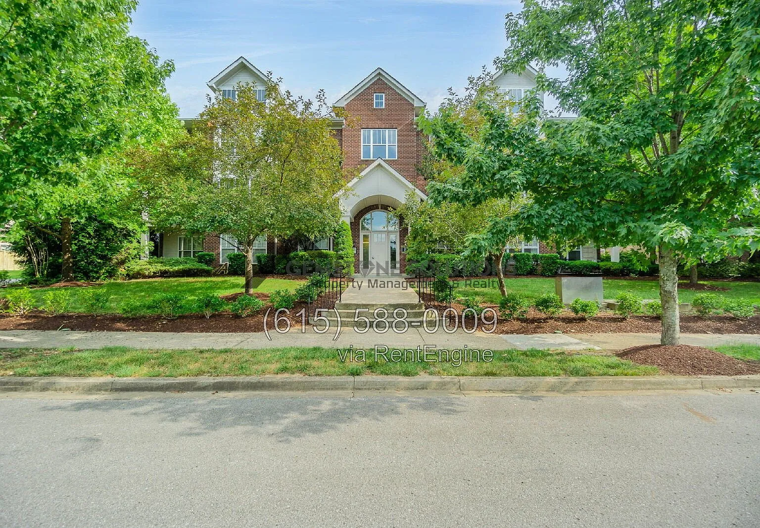 2 bed, 2.0 bath, 1305 sqft, $2,100 — Photo 1