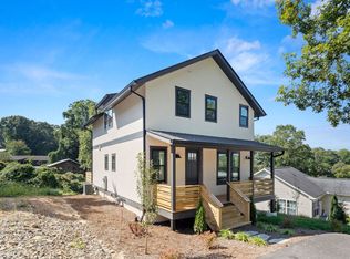 122 Hazel Mill Rd, Asheville, NC 28806