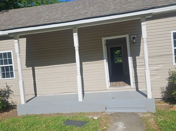 812 Cobb Cir