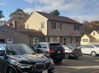 17 Hempstead St, Saugus, MA 01906