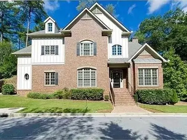 630 Darlington Commons Ct NE, Atlanta, GA 30305