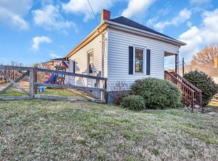 654 Main St SW, Harrisburg, NC 28027