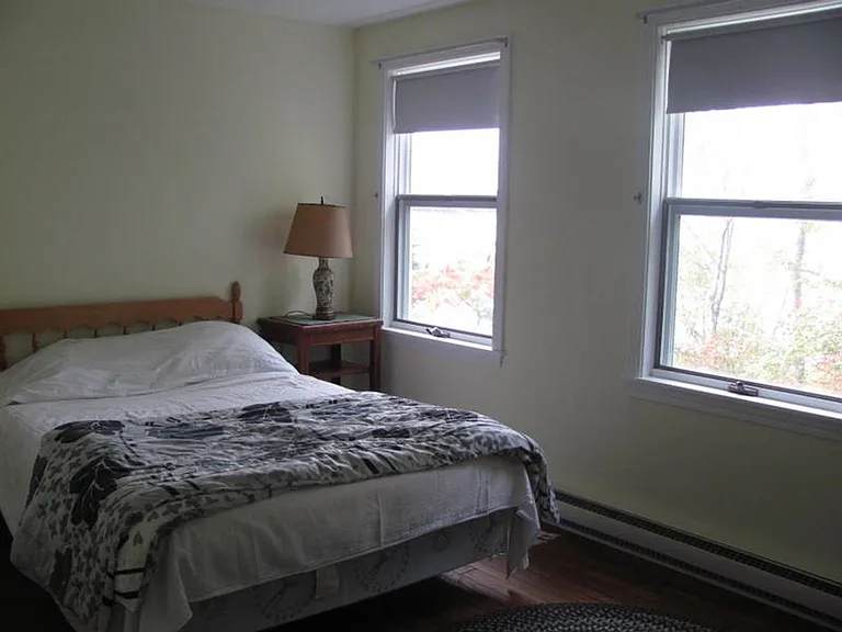 36 Webb Field Rd — Photo 8
