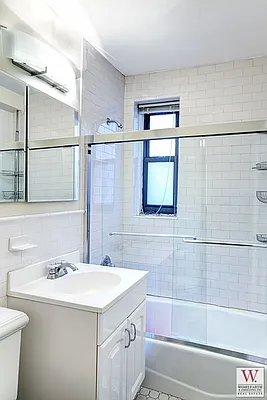 Sold by Wohlfarth & Associates Inc | media 5