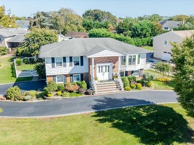 305 Riviera Drive S, Massapequa, NY, 11758