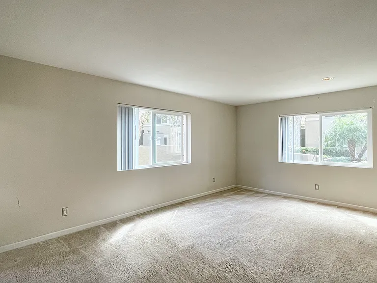 7565 Charmant Dr #405 — Photo 15