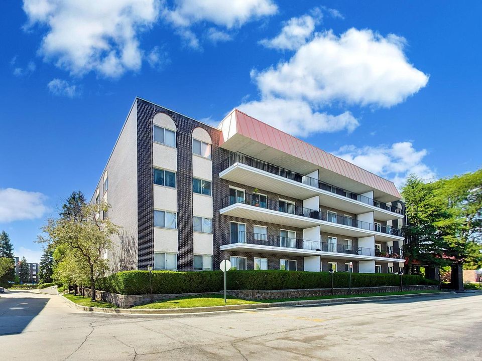1st image of 4949 Golf Rd APT 401