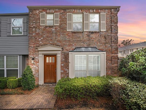 3rd image of 5876 Doliver Drive #122