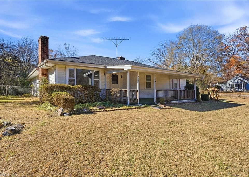 1st image of 6101 Phelps Cir