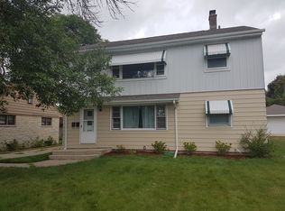 2773 S 76th St, West Allis, WI 53219