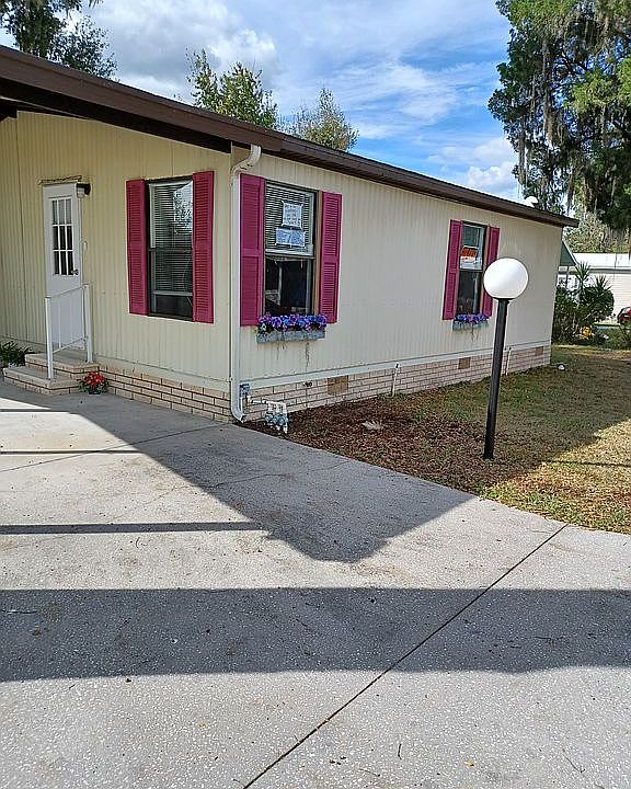 Remodeled-fully furnished 