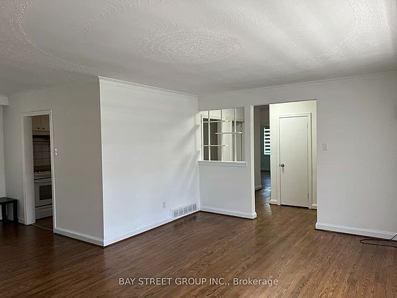 5th image of 29 Harnish Cres