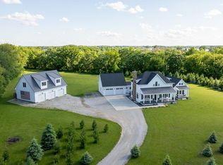 N9110 Breezy Point Rd, Fox Lake, WI 53933