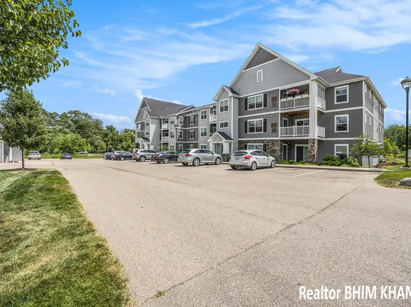 3167 Blairview Pkwy SE APT 201, Kentwood, MI 49512