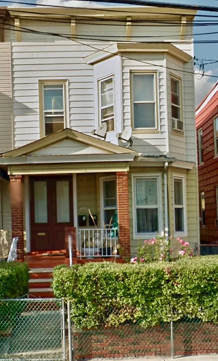 76-15 86th Ave photo 1