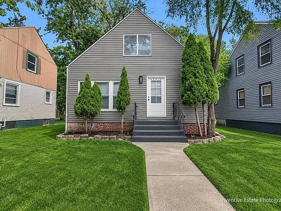 2nd image of 14813 Evers St
