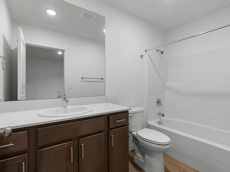3001 Yaro Ln #E — Photo 5