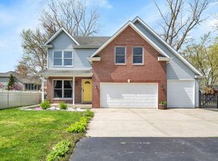 570 Wildwood St, Braidwood, IL 60408