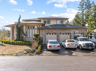 12937 SE Mountain Gate Rd, Happy Valley, OR 97086