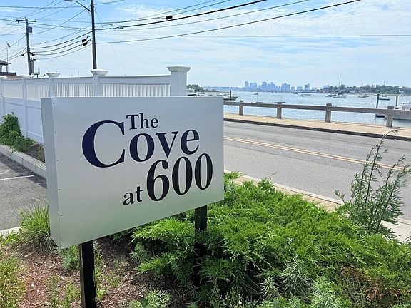 3rd image of 600 Shirley St #7