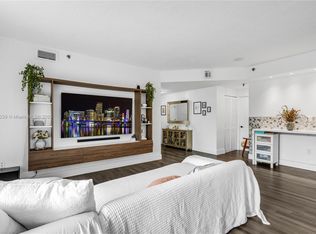1834 Brickell Ave APT 33, Miami, FL 33129