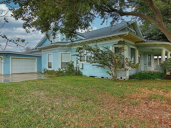 3rd image of 609 S Magnolia St