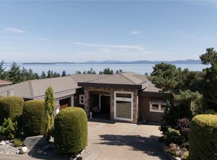 970 Seapearl Pl, Saanich, BC V8Y 2X2