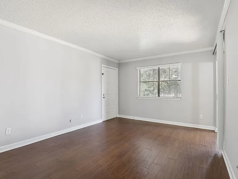 Madeira Apartments at Live Oak — Photo 70