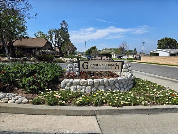 2nd image of 2016 Driftstone Dr