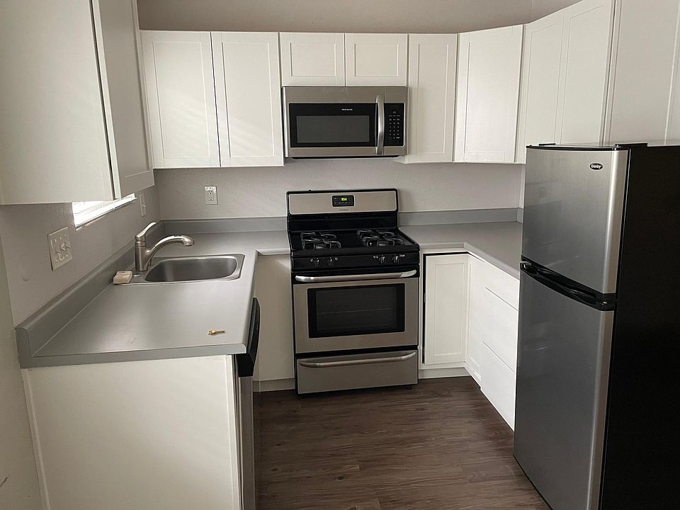 1st image of 510 N Clementine St #4