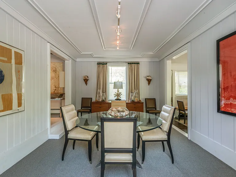 311 Meadows W — Photo 7