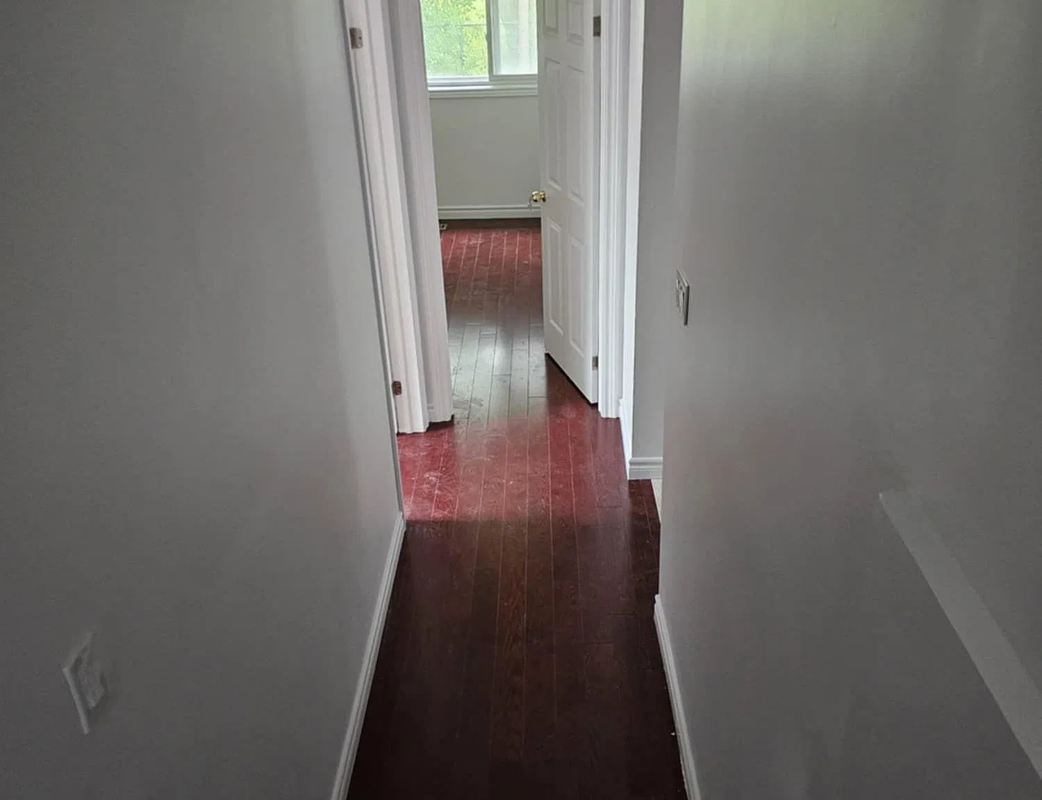3 bed, $2,580 — Photo 2