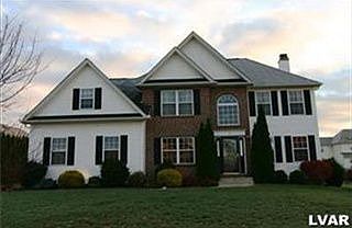 2nd image of 1641 Fox Hollow Ln
