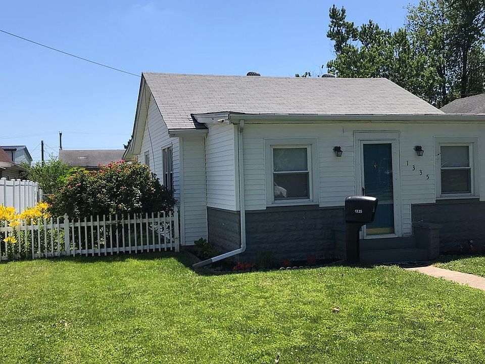 1st image of 1335 Venable Ave