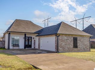 505 Fleur De Lis Dr, Sterlington, LA 71280