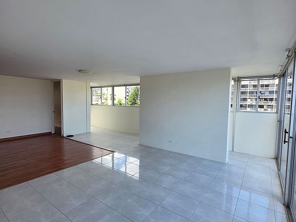2nd image of 1425 Ward Ave APT 6E