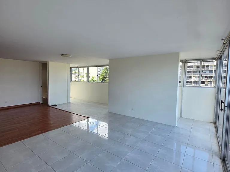 1425 Ward Ave #6E — Photo 2