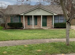 1204 Yorkshire Ct, Lexington, KY 40515