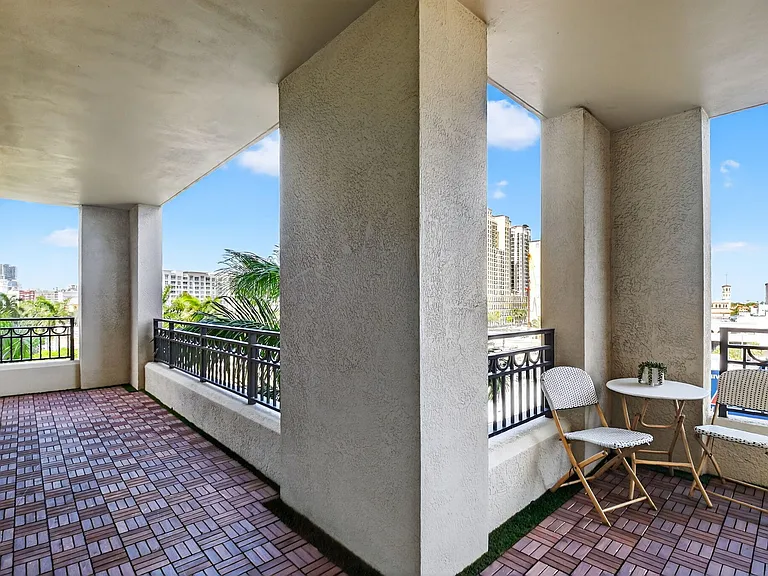 550 Okeechobee Blvd #502 — Photo 43